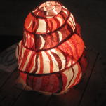 Lampes "radioactive shells"Assemblage de papier artisanal sur armature métal